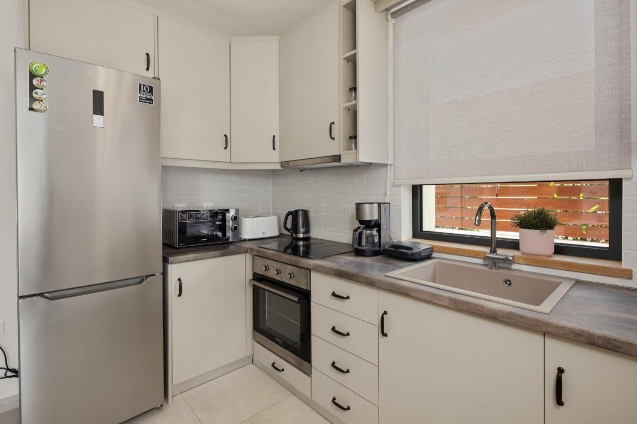 Perithia Suites Holiday home *